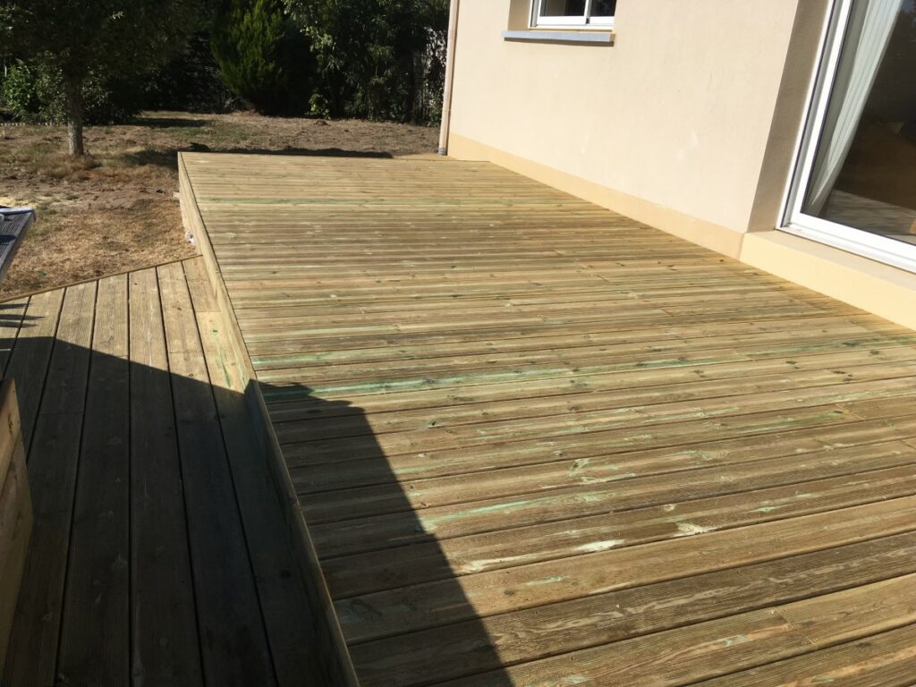 TROU TRANCHEE TERRASSEMENT Terrassement Saint Nazaire terrasse bois 9